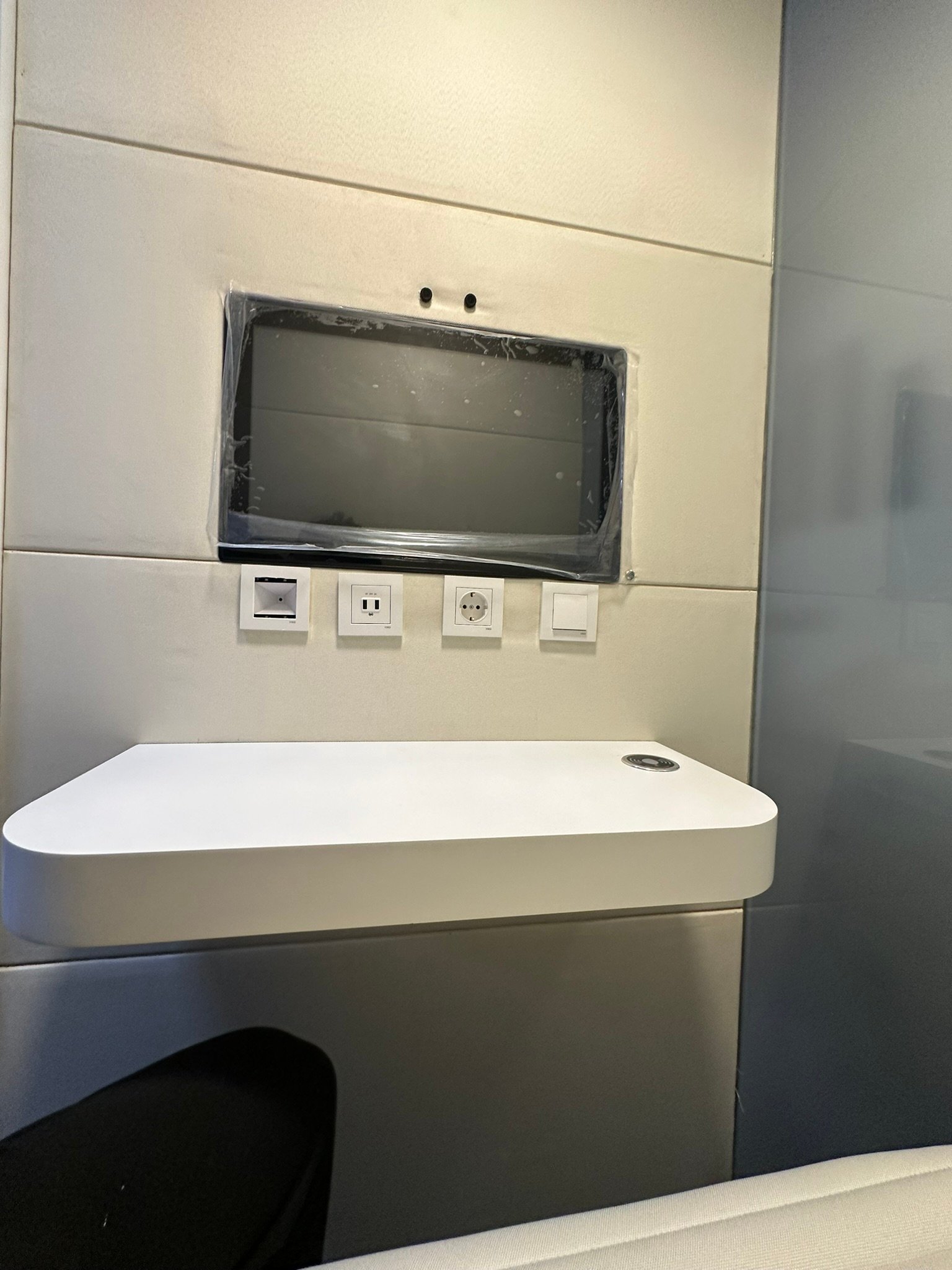 Mia Teknoloji Görseli